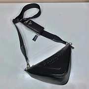 Pradaa Triangle Leather Shoulder Bag Black - 2