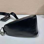 Pradaa Triangle Leather Shoulder Bag Black - 4