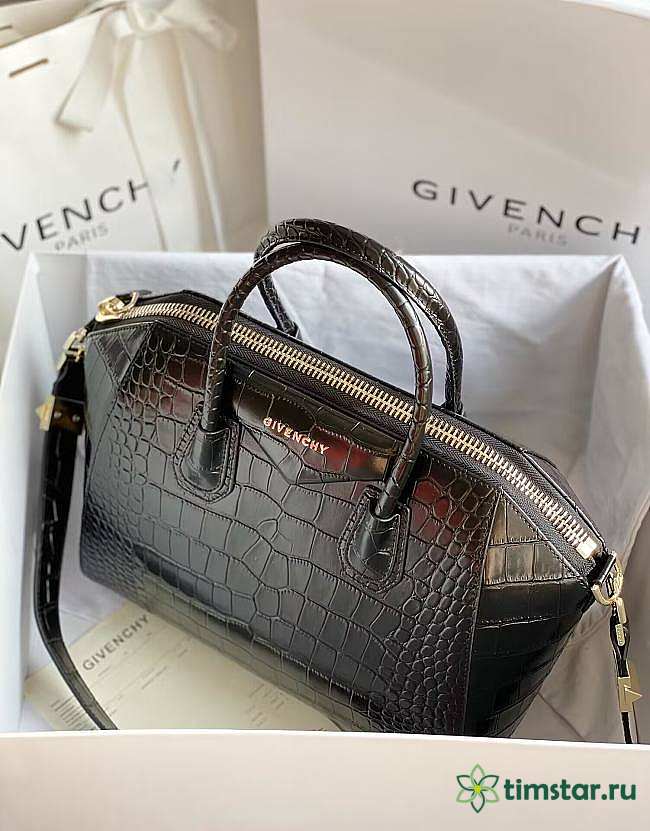 Gvnchy Antigona Handbag Crocodile leather 33cm - 1