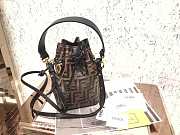 Feendi Bucket bag 02 - 1