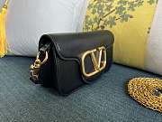 Vallentinno Garavani Small Shoulder Bag 19cm Black - 2