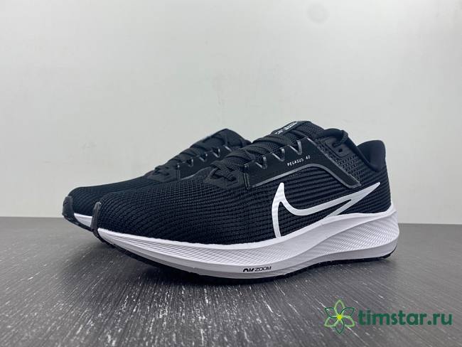 Nike Air Zoom Pegasus 40 DV7480-001 - 1