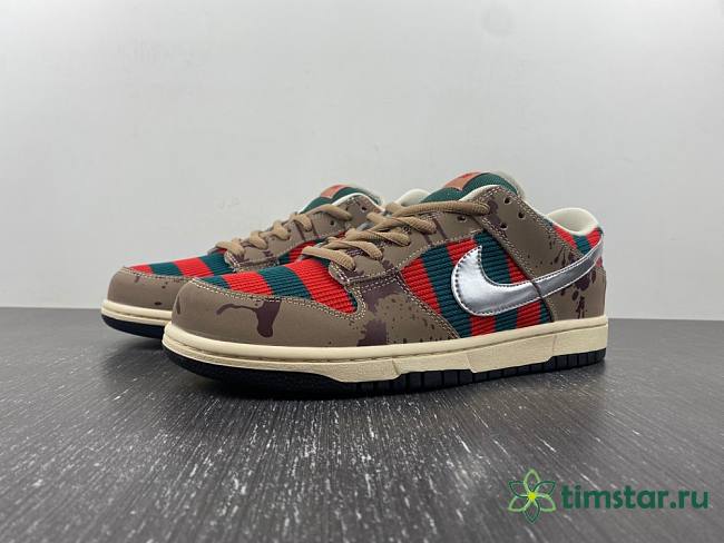 Nike Dunk Low Pro SB Freddy Krueger 313170-202 - 1