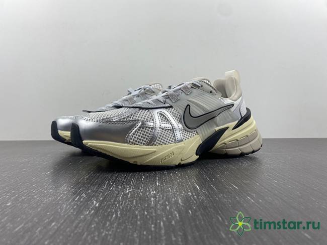 Nike Runtekk FD0736-100 - 1