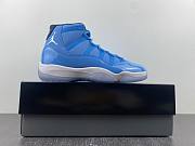 Nike Air Jordan 11 Pantone 717602-900 - 3