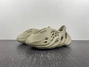 Adidas Yeezy Foam RNR Stone Salt GV6840 - 1