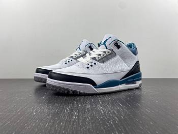 Nike Air Jordan 3 Retro 136064-660