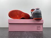 Nike SB Dunk Low Staple NYC Pigeon 304292-011 - 5