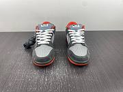 Nike SB Dunk Low Staple NYC Pigeon 304292-011 - 2