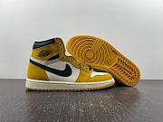 Air Jordan 1 Retro High OG 'Yellow Ochre' - 1