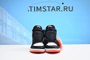 Air Jordan 1 Retro High Electro Orange 555088-180 - 3