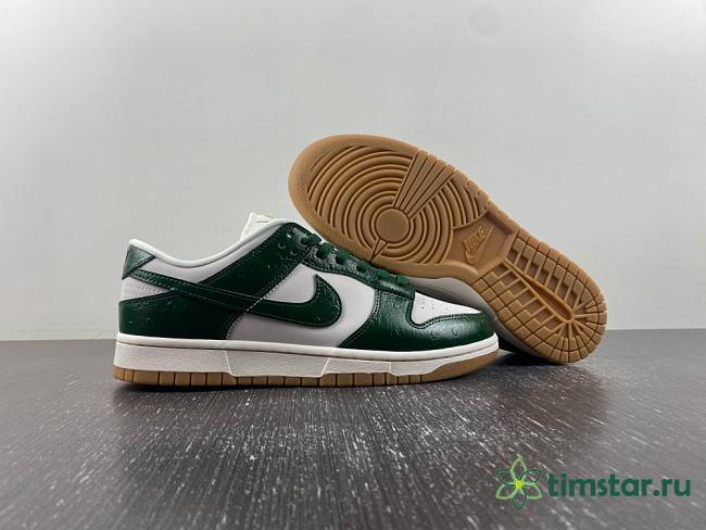 Dunk Low LX 'Gorge Green Ostrich' - 1