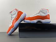 Air Jordan 11 White orange - 3