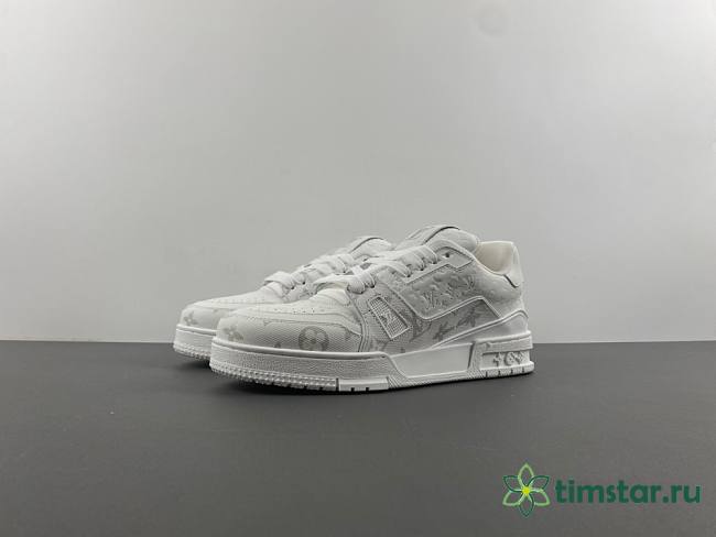 LsVttn trainer White  - 1