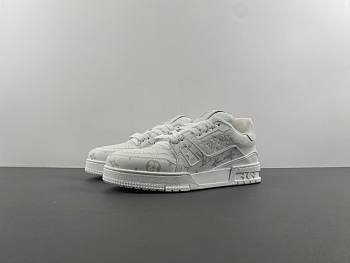 LsVttn trainer White 