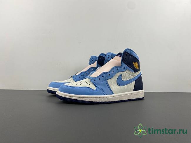 Air Jordan 1 Retro High OG 'First in Flight' FD2596-400 - 1