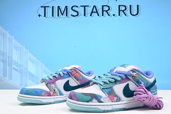 Nike SB Dunk Low Futura Laboratories Bleached Aqua HF6061-400