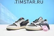 Travis Scott x Air Jordan 1 Low OG SP 'Medium Olive' DM7866-200 - 1