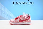 Nike SB Dunk Low StrangeLove Skateboards  CT2552-800 - 3