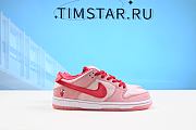 Nike SB Dunk Low StrangeLove Skateboards  CT2552-800 - 2