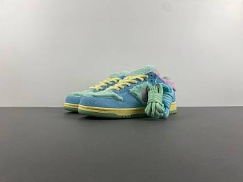 Nike SB Dunk Low Verdy Visty FN6040-400