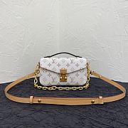 LsVttn Crossbody bag 21.5cm - 1