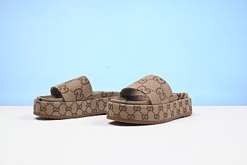 Guccii1 slippers 1