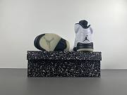 Jordan 5 Retro Reverse Metallic DD0587-110 - 3