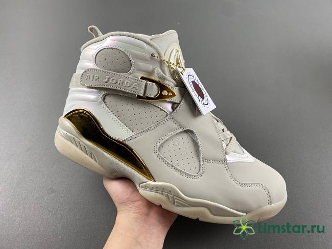 Jordan 8 Retro Champagne 832821-030 - 1