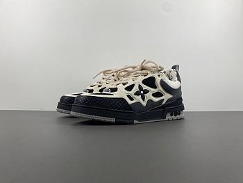 Louis Vuitton LV trainer black and white