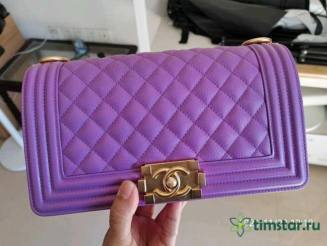 Channe1 Caviar Quilted Medium Boy Flap Purple 24.5cm - 1