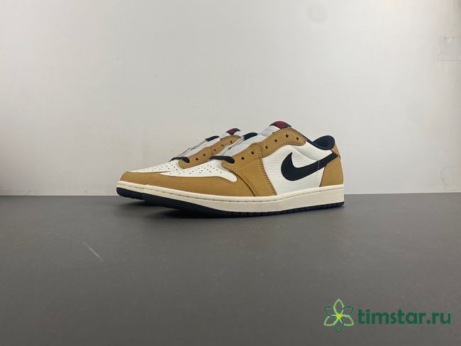Air Jordan 1 Low “Rookie of the Year” CZ0790-107  - 1