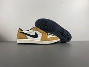 Air Jordan 1 Low “Rookie of the Year” CZ0790-107  - 5