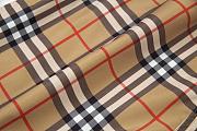 Burberry short pants - 2