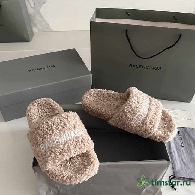 Balenciaga slides 19123082 - 1