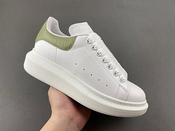 Alxndr McQN sneakers white green 