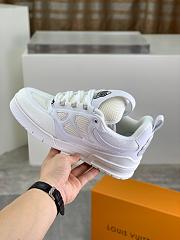 Louis Vuitton trainer white sneaker - 5