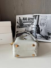 YSL white bag  - 4