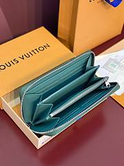 L0UlS VUlTT0N green wallet M1414 - 3
