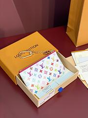 L0UlS VUlTT0N Wallet M13664 - 4