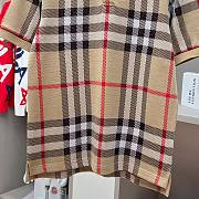 Burberry Khaki Polo shirt - 3