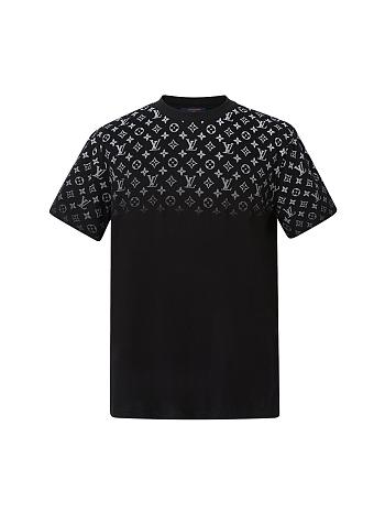 Louise Vuitton black t-shirt