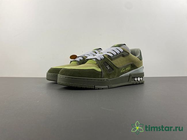 Louis Vuitton LV trainer green - 1