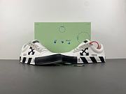 Off-White c/o Virgil Abloh Vulc Low Top black and white - 5