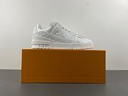 Louis Vuitton LV trainer white - 4