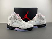 Air Jordan 5 OG “35th Anniversary” white pink black HQ7978-102  - 3