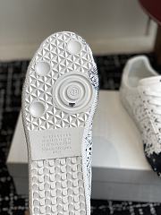 Maison Margiela Replica white and blue sneaker - 3