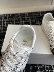 Maison Margiela Replica white and blue sneaker - 2