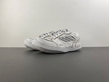 Balenciaga 18 841765 WCURS 9000