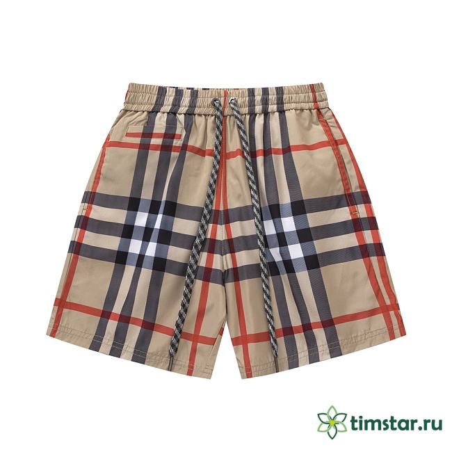 Burberry shorts 01 - 1